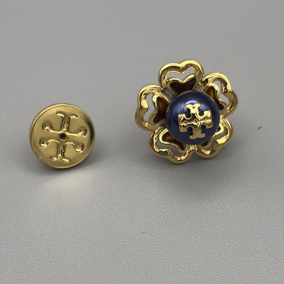 Tory Burch Gold Tone and Blue Pearl Floral Earrings with Heart Cut-outs - Picture 3 of 4